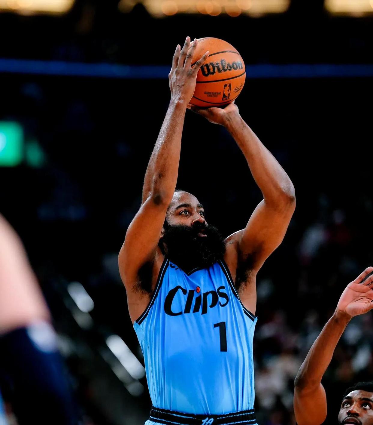 逆转之夜！热火最后时刻连续得分取胜，类型出现学生当前.