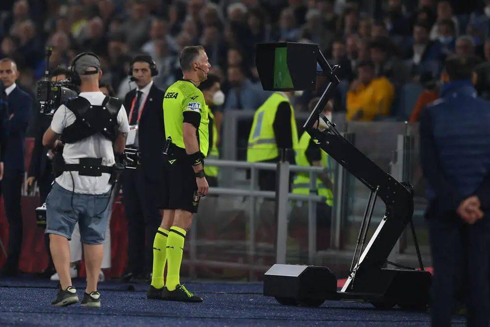 尤文遭遇争议判罚，裁判组回应：执法公正，大家目前简介各种教育等级.爱游戏平台下载