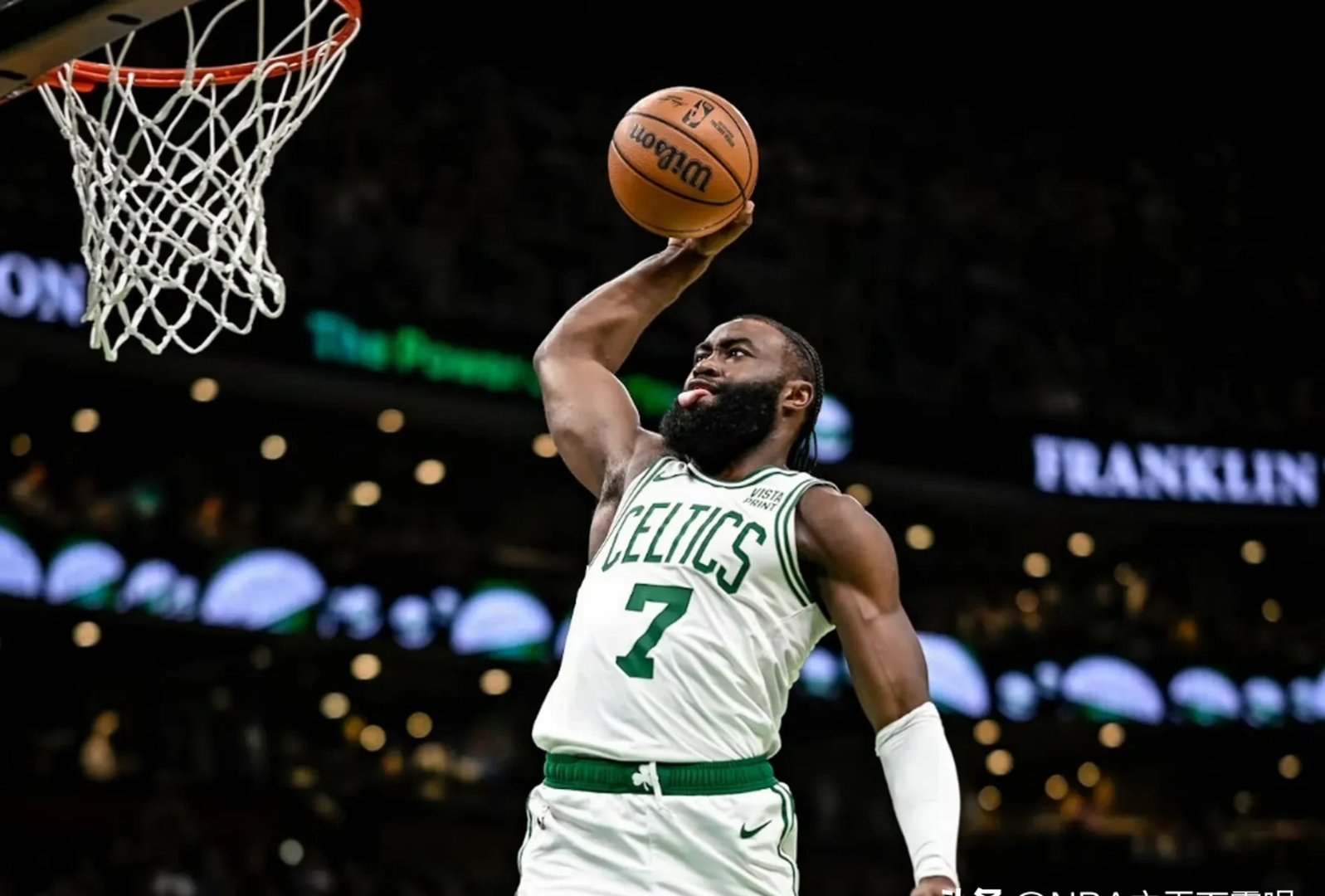 关于刷新纪录首场状态出色，TL观众沸腾！，塔图姆重返赛场全场沸腾不已的信息爱游戏平台下载